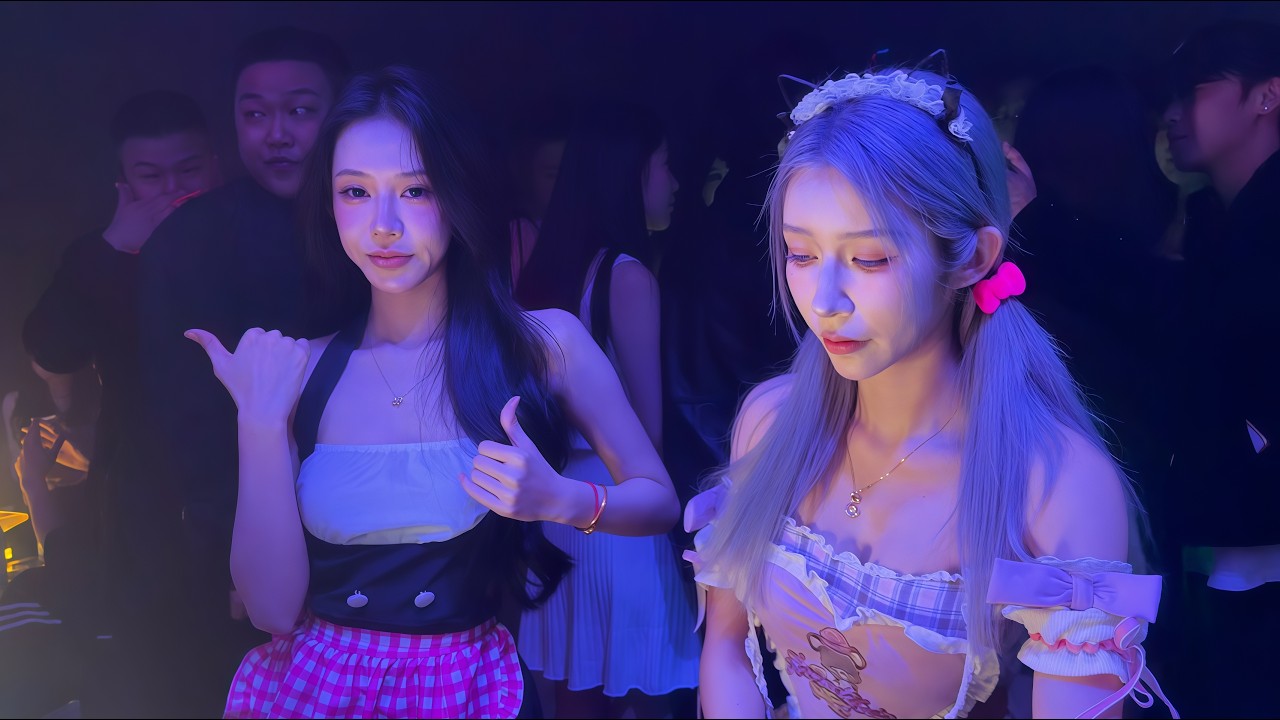 王一佳 - 无人的岛 (Dj娃哈哈 Electro Remix) Đảo Không Người (Remix Tiktok) - Vương Nhất Giai 