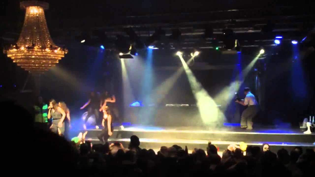 Ivi Adamou - Starships & I'm Into You (Live at Western Farm Sweden)