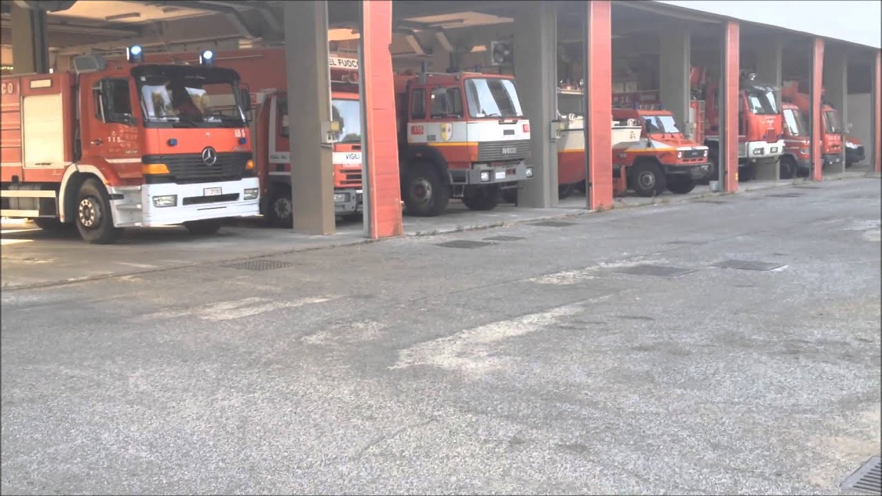 Vigili Del Fuoco Roma-Uscita Automezzi per incendio appartamento