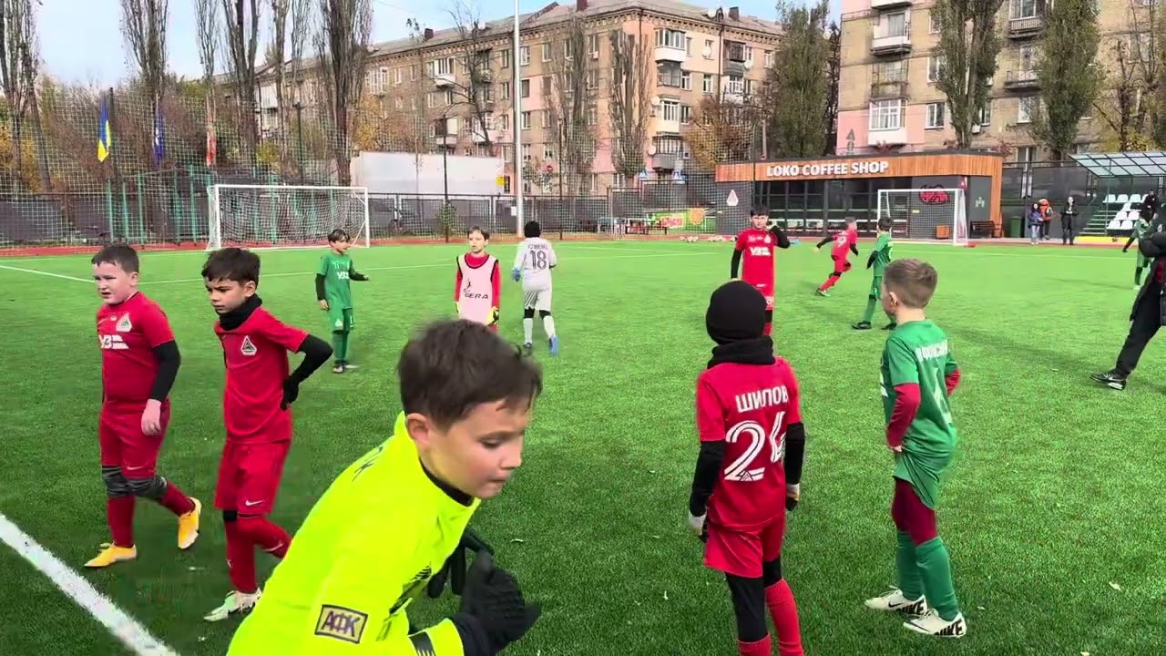 Першість Києва (1 тайм) Локомотив-4 - Старт 
