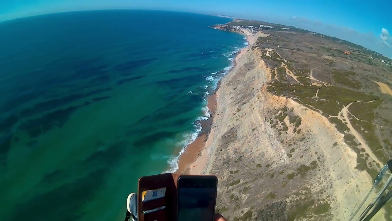 Voo de parapente na Praia da Aguda 30.08.22
