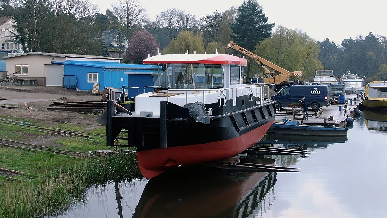 WSV Elektro-Schiff: Update zum E-Spatz: Rein ins Wasser