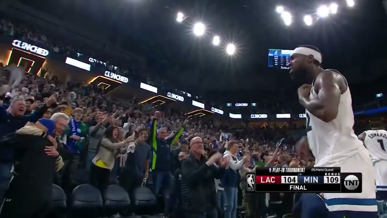 Patrick Beverley Goes Crazy and Yells at Crowd after beating his former Team 🐐