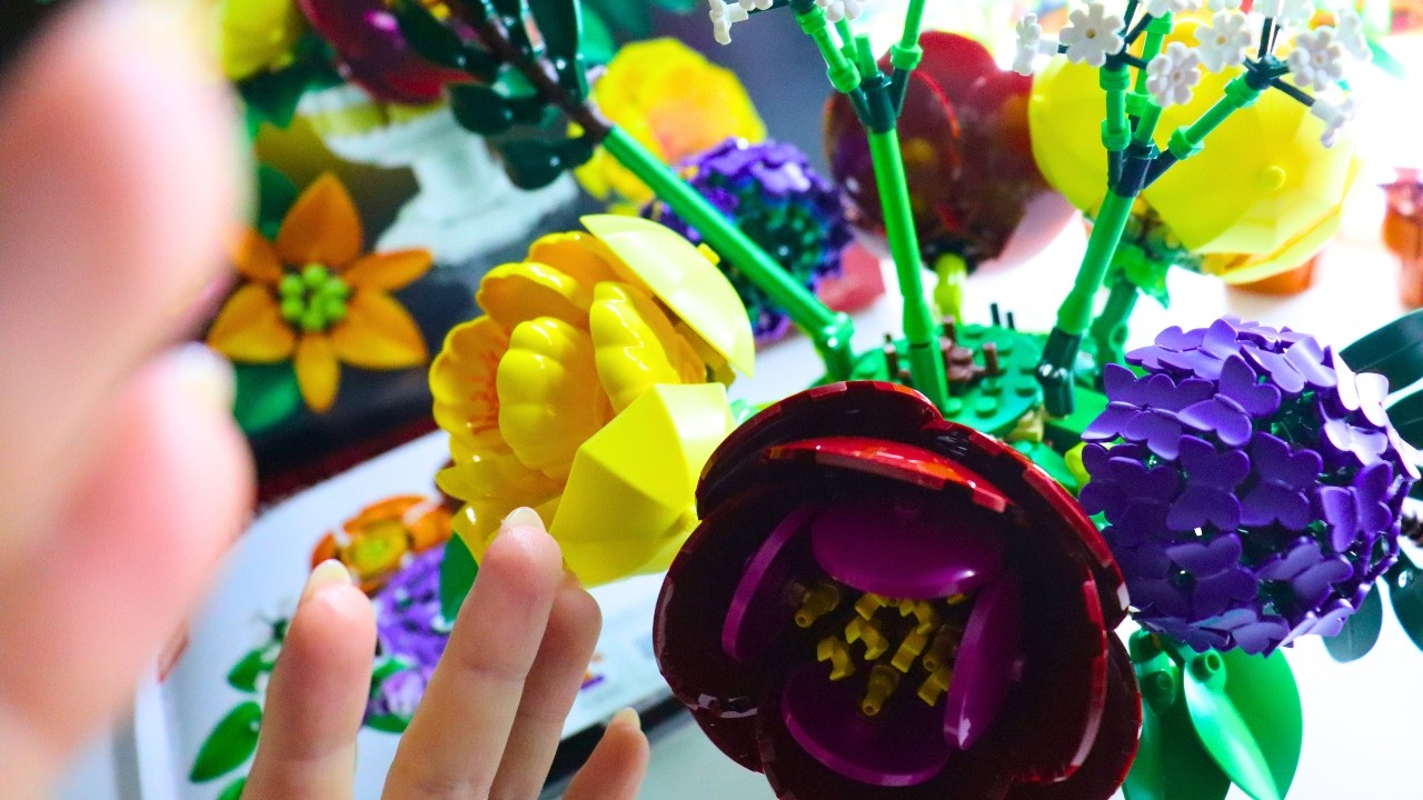 ASMR Building LEGOS! (Whispered) Lego Sounds, Tapping, Crinkles, Typing Sounds
