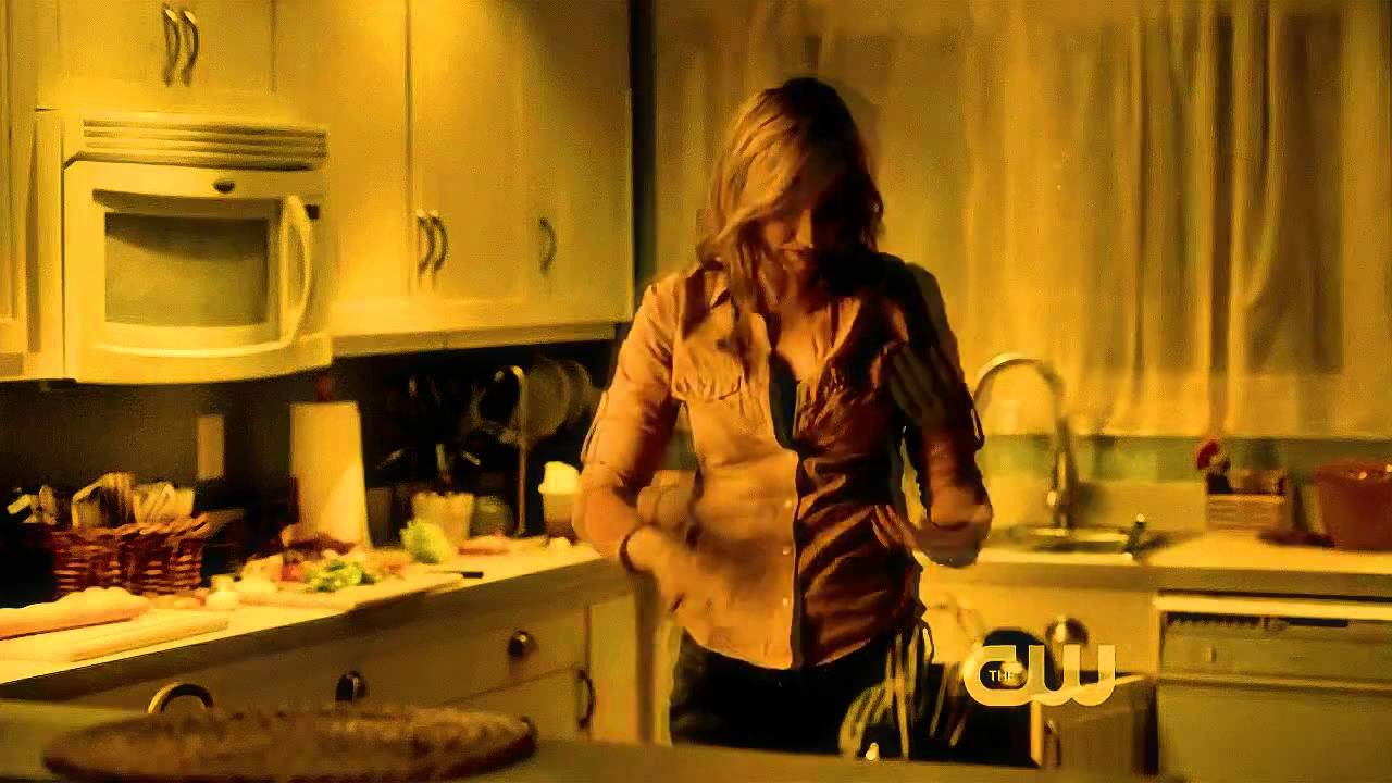 Cassie Blake - DNA | The Secret Circle Music Video