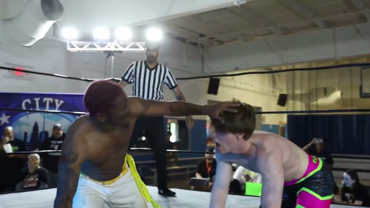 Полный матч: Джек Делани против Харли Рока против Августа Олбрайта