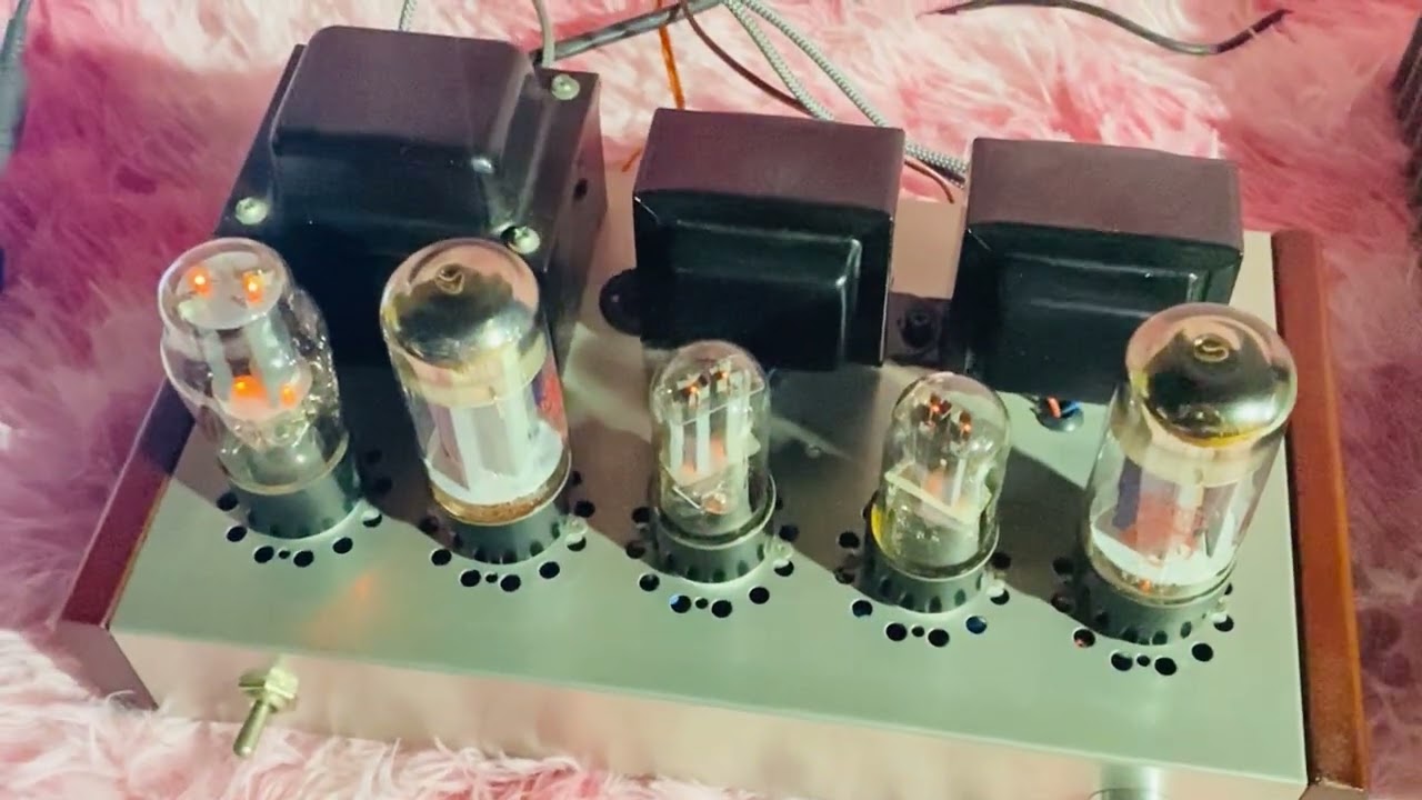 Amply đèn 6l6 hamonix . 11 triệu 2 . 0835 556 567