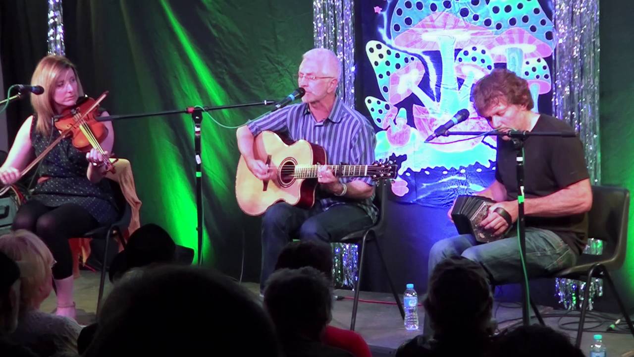 Chris Sherburn & Denny Bartley With Emily Sanders @Hardraw Folk Gathering 2016