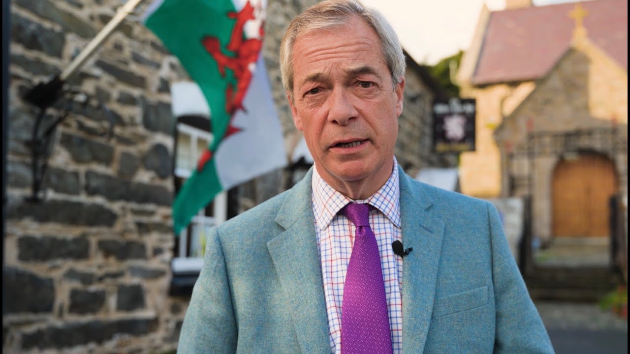 Nigel Farage Sits Down With Welsh Farmers And Small Business Owners.