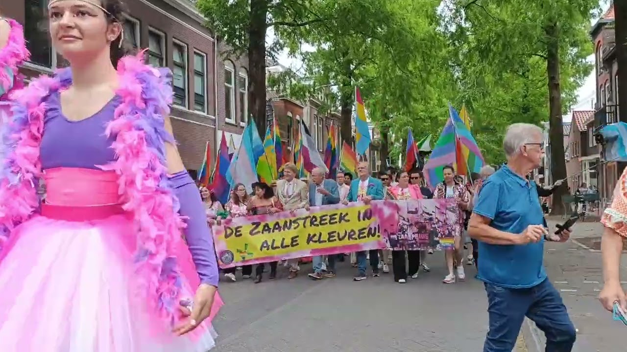 Zaandam vierde 28 juni Roze Zaterdag 2025.