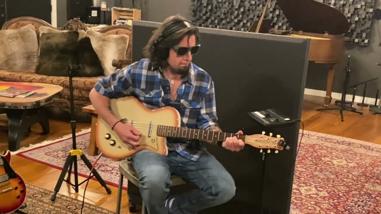 Dan Electro Guitar -Tracking at the Recording Den!