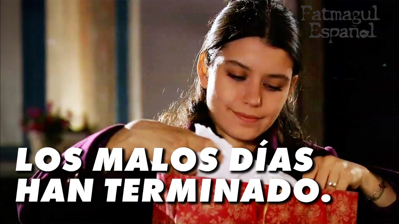 Fatmagul Español - Fatmagül'ün Suçu Ne? - ¡Kerim Recibió Un Regalo A Fatmagül! - Sección 33