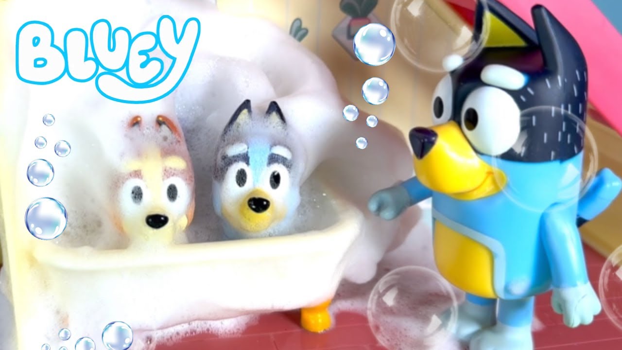 Bingo and Bluey Babies! Dad makes a BUBBLE Mess!!