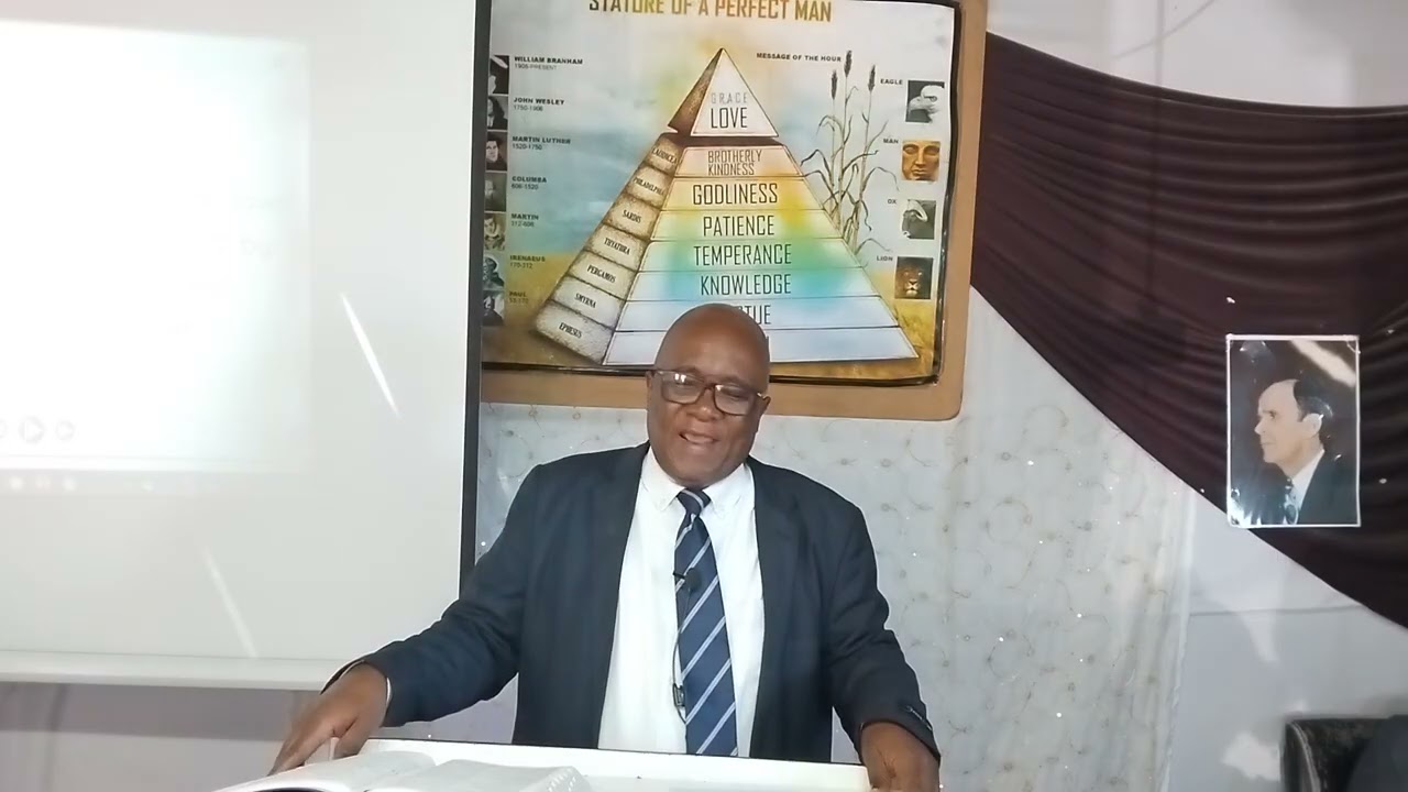 Pastor J Gqirana: Yabonani, Ndinixelela Imfihlelo.