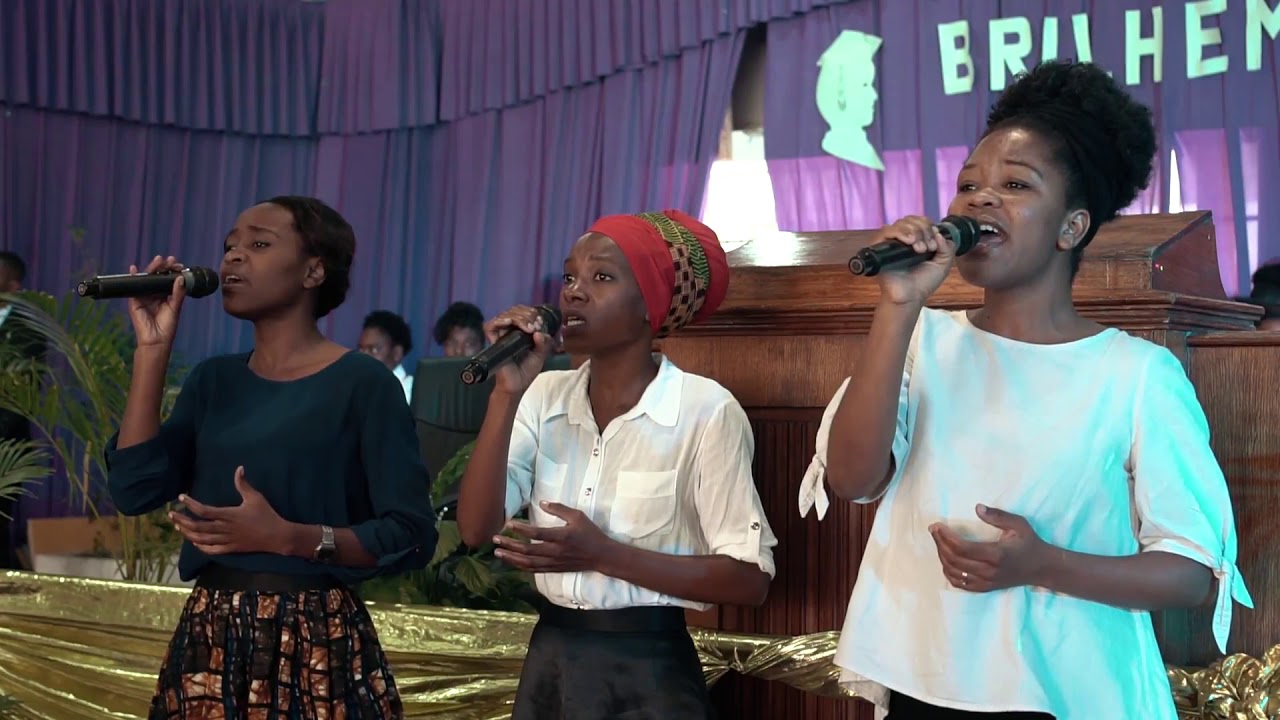 Trio Melody  - Huambo Angola | Música ao Vivo