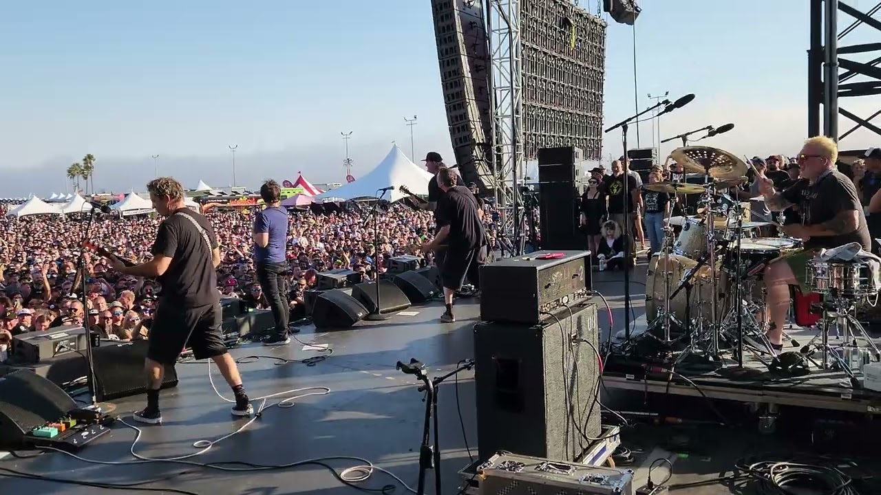 Lagwagon - Rifle - Live at NOFX Final Show San Pedro USA - 4/10/2024