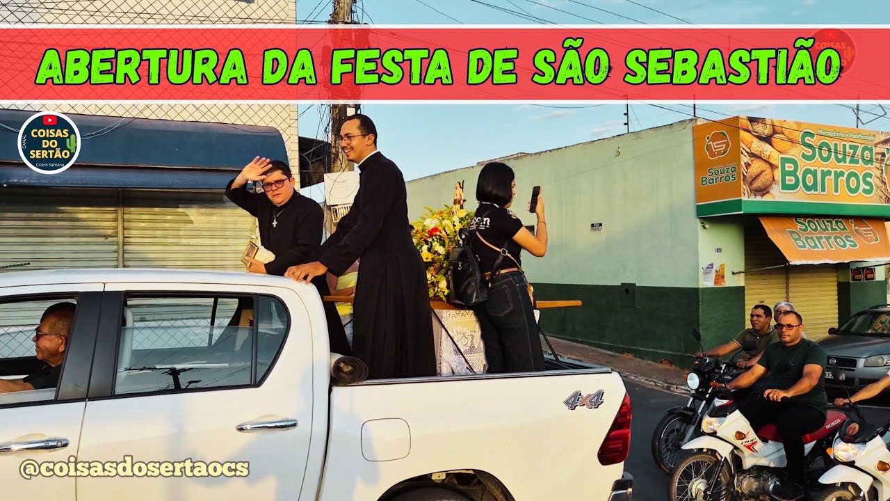 Procissão de abertura da festa de São Sebastião em Olivença/Alagoas. 