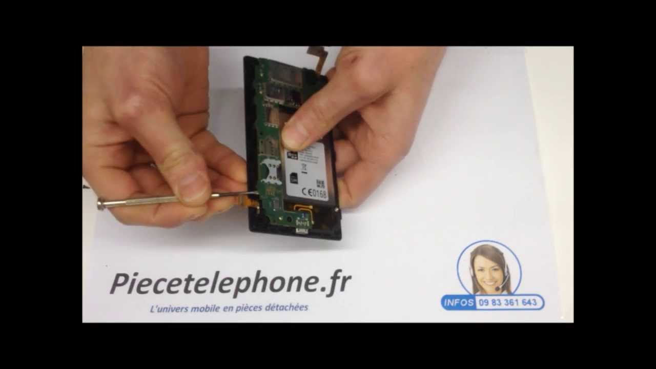 REMPLACEMENT VITRE TACTILE NOKIA LUMIA 520