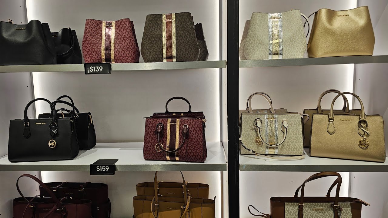 😍MICHAEL KORS OUTLET~ UP TO 70% OFF~ BAGS~ WALLET~ SHOES & MORE‼️