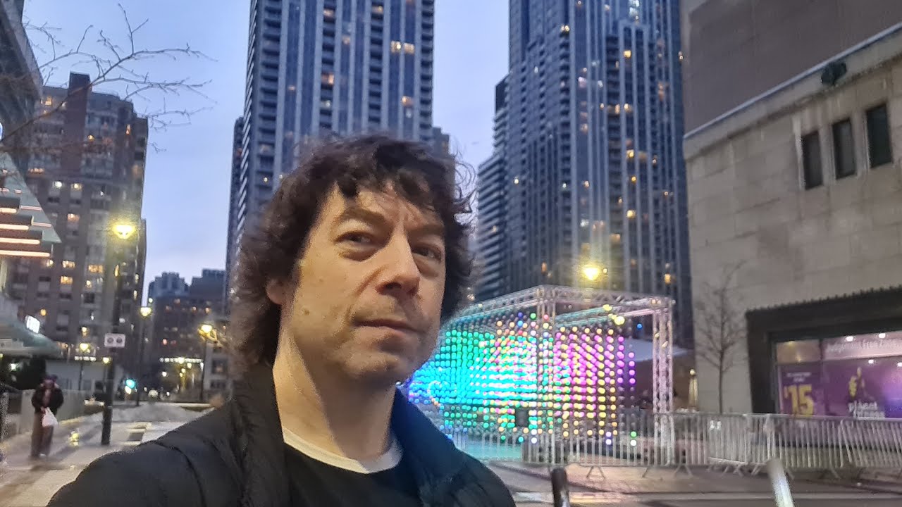 Toronto LIVE: Around Downtown On A Warm Saturday Night As The City Celebrates Its Birthday