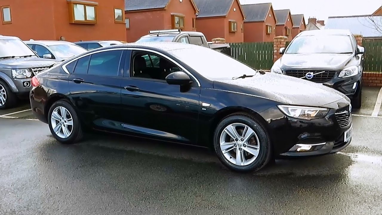 2018 Vauxhall Insignia Grand Sport 1.5 Turbo SRI - Start up and full vehicle tour