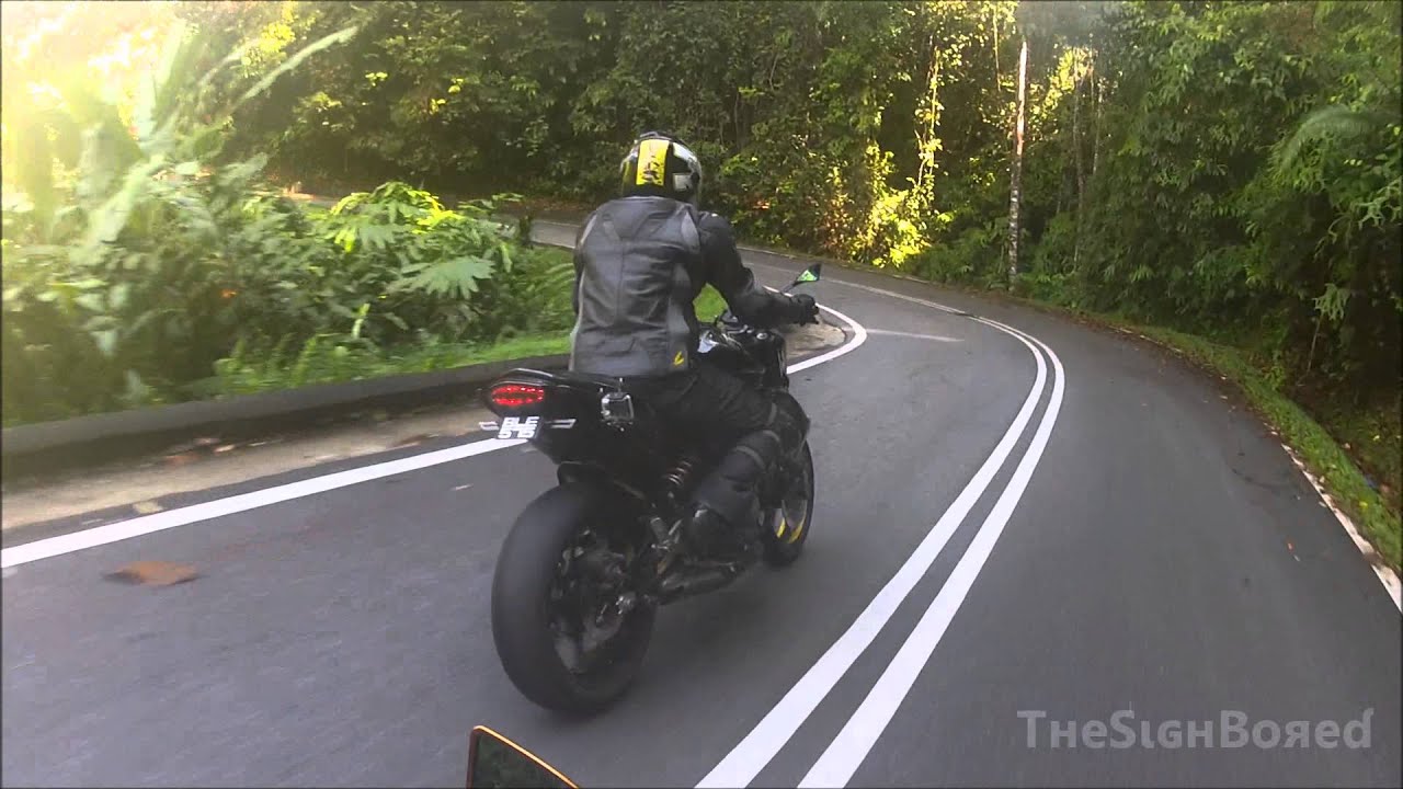 Kawasaki ER-6n Fraser's Hill ride