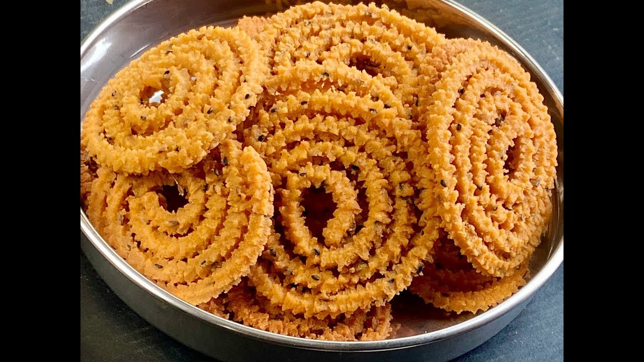 അരിപൊടി വെച്ച് വളരെ എളുപ്പത്തിൽ മുറുക്ക് ഉണ്ടാക്കാം || RICE FLOUR MURUKKU