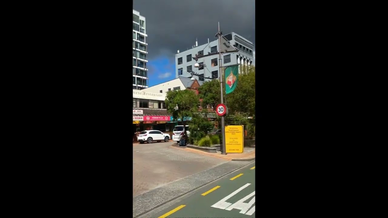 Wellington Airport Express (AX) from the airport to the train station #POV