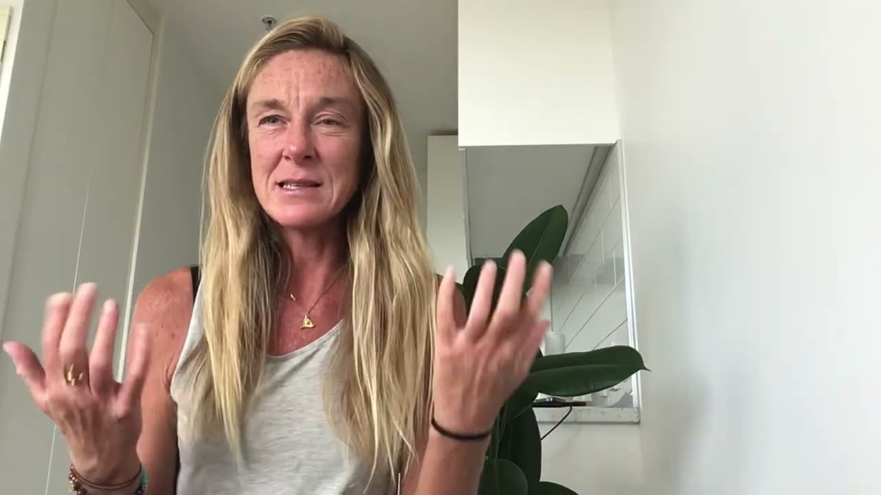 Don’t believe the hype as to how you “should” be training as a woman in her 40’s @iamyoga2708 
