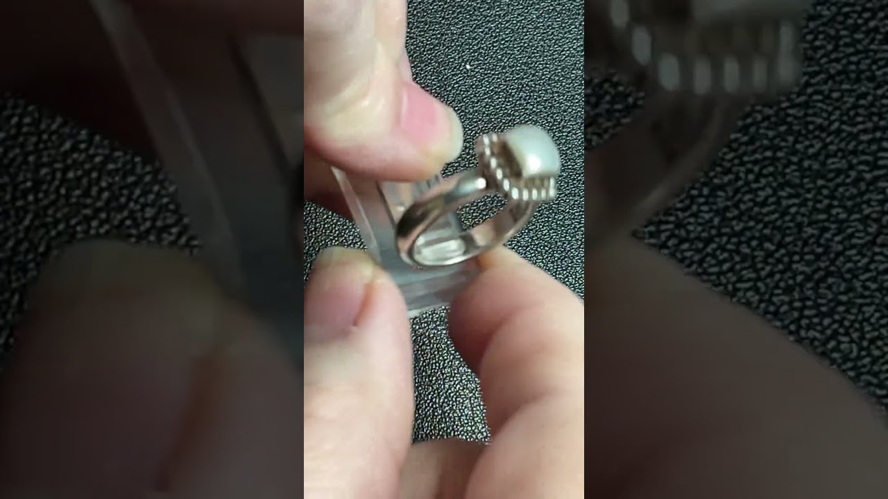Silpada Sterling Silver Button Frame Pearl Ring Size 5 Available $32 Email me!
