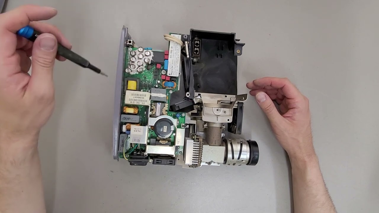DLP-проектор InFocus LP530 #разборка