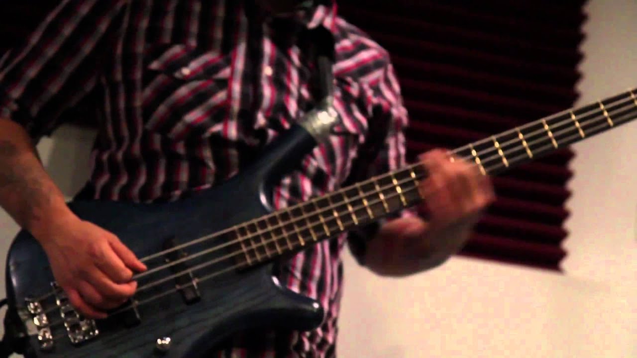 Valerian Swing    Pleng  LIVE @ Radio WXLV