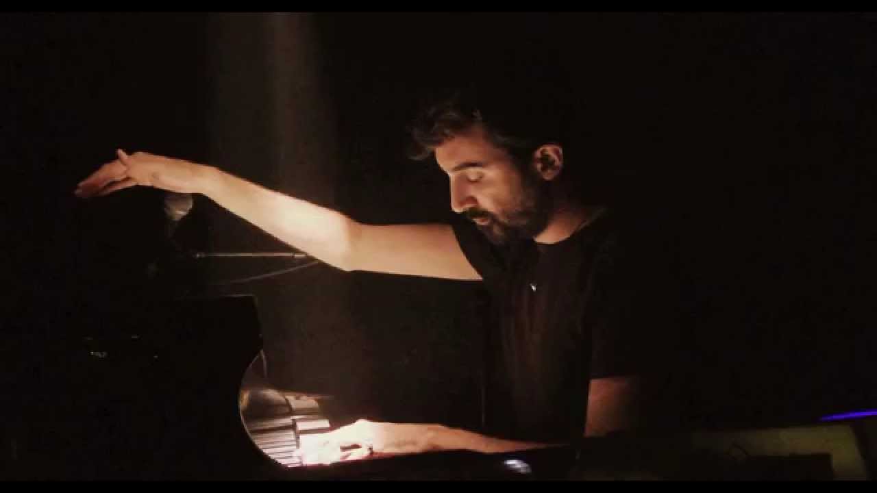 Danski - Fall (live) דנסקי - סתיו @yehezkelrazmusic