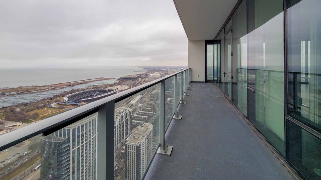 A South Loop 3-bedroom, 3 ½ bath 3S-H at the iconic NEMA apartments