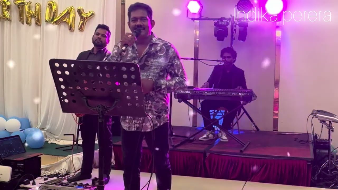 දිය පොදක් වෙමින් තොල් වියලෙන පිපාසෙට