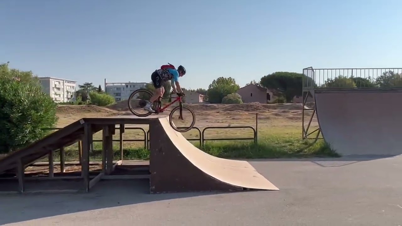 Fr&eacute;jus : VTT Base nature