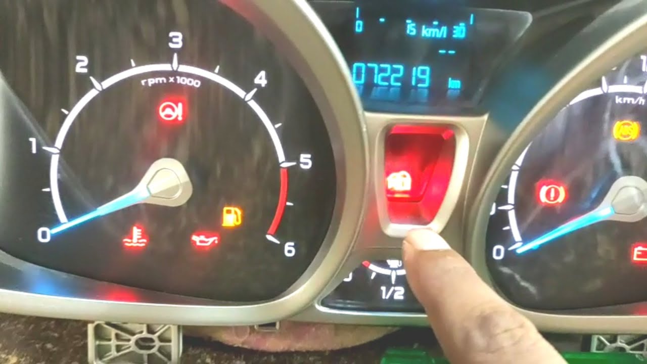 how to fix Ford EcoSport key light blinking/ Ford EcoSport starting problem engine not cranking