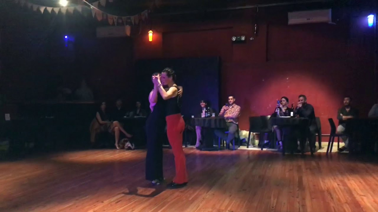 Liliana Chenlo y Aurora Lubiz en la Domilonga