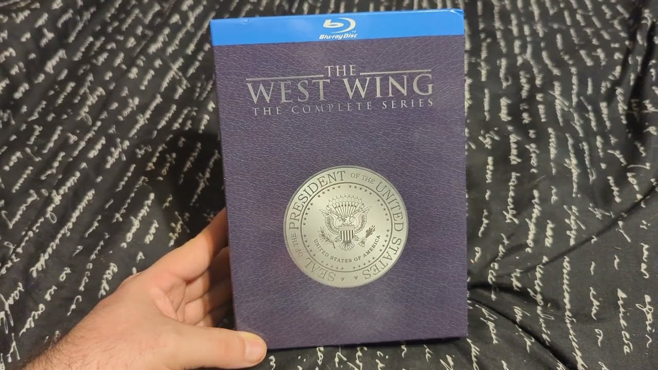 The West Wing: The Complete Series (Warner Brothers) Blu-ray Unboxing