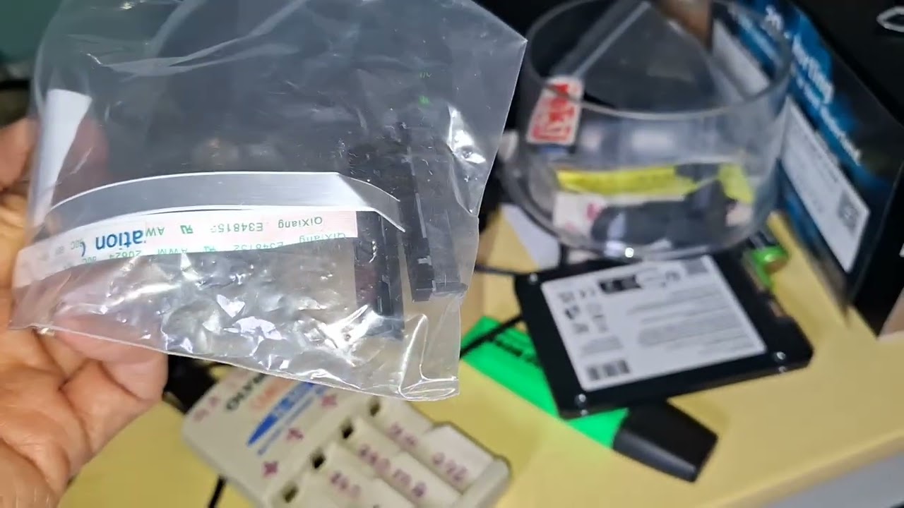 Onderhoud HP 15 CS3848ND LAPTOP CMOS SATA SCHIJF FLATCABLE.