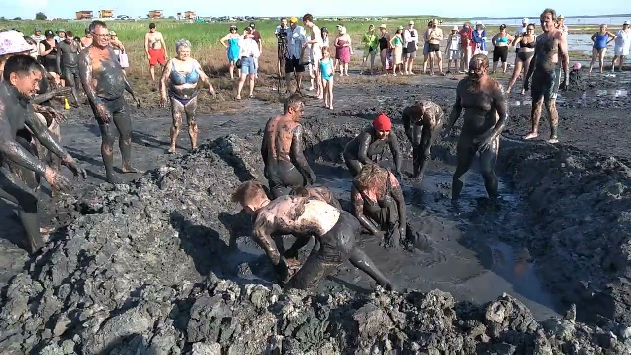 ОЗЕРО  МЕДВЕЖЬЕ