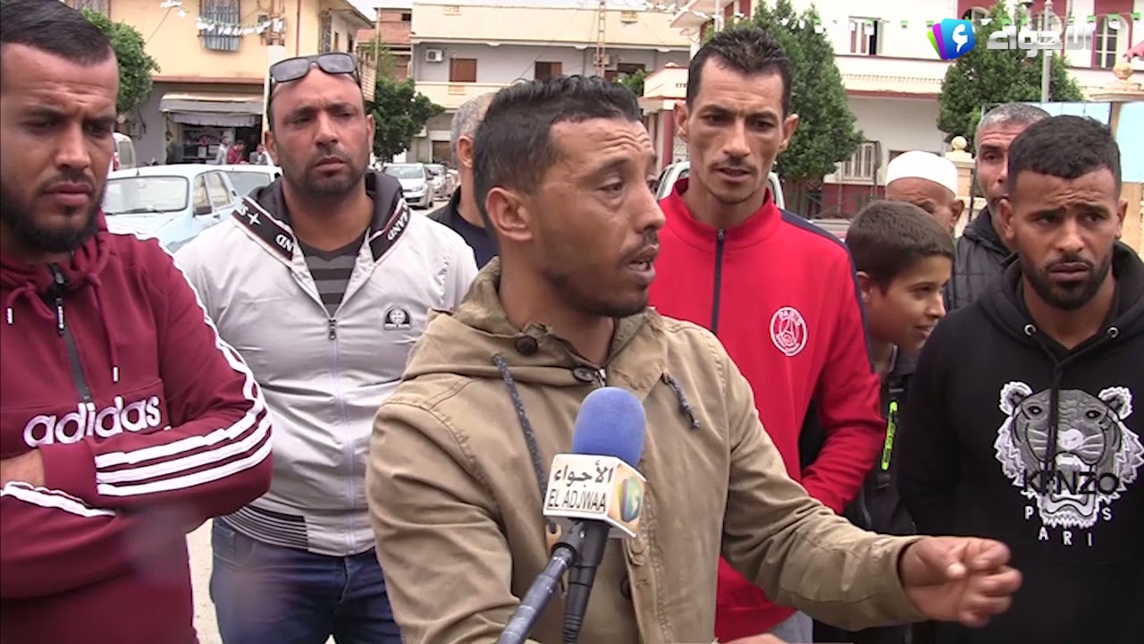 الشلف - سكان بقعة بوكعبن يحتجون أمام بلدية و دائرة بوقادير جراء عدم توزيع مفاتيح سكناتهم