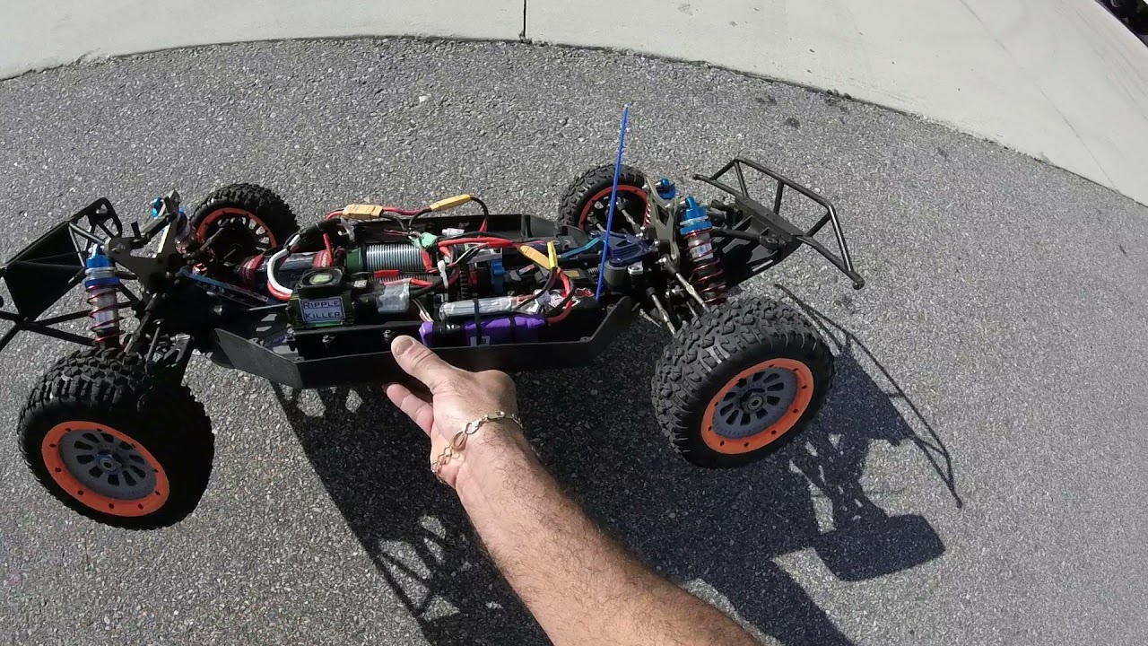 Losi 5ive T brushless 8s conversion  bash runs