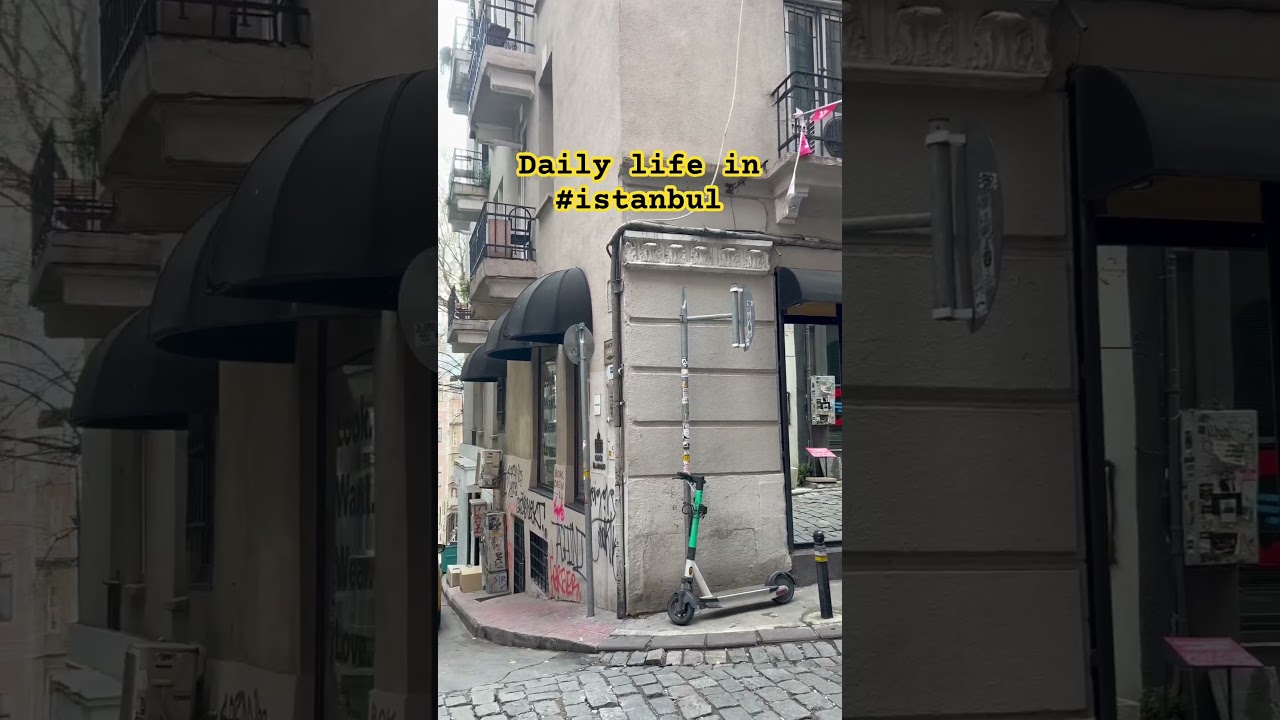 Daily life in #istanbul #cihangir cozy streets