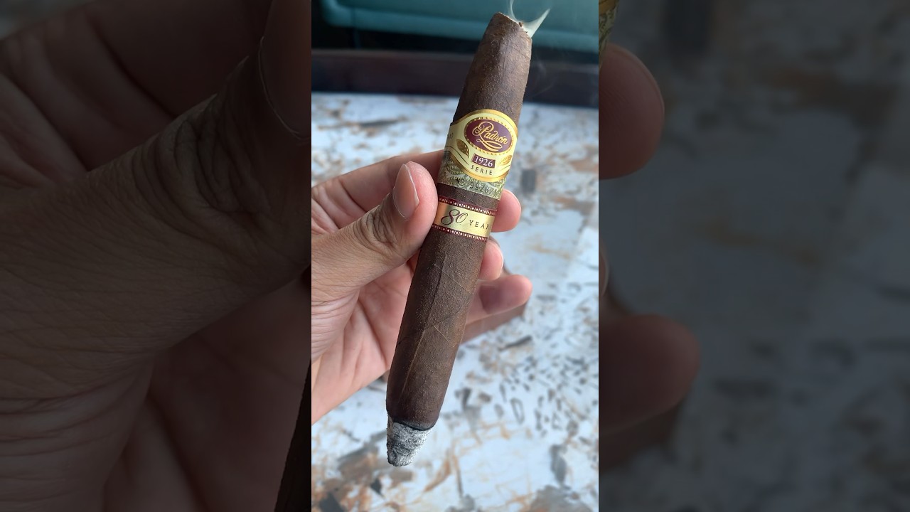Padron 1926 Serie 80 years #非古雪茄 #雪茄 #cigars #padron #cigar