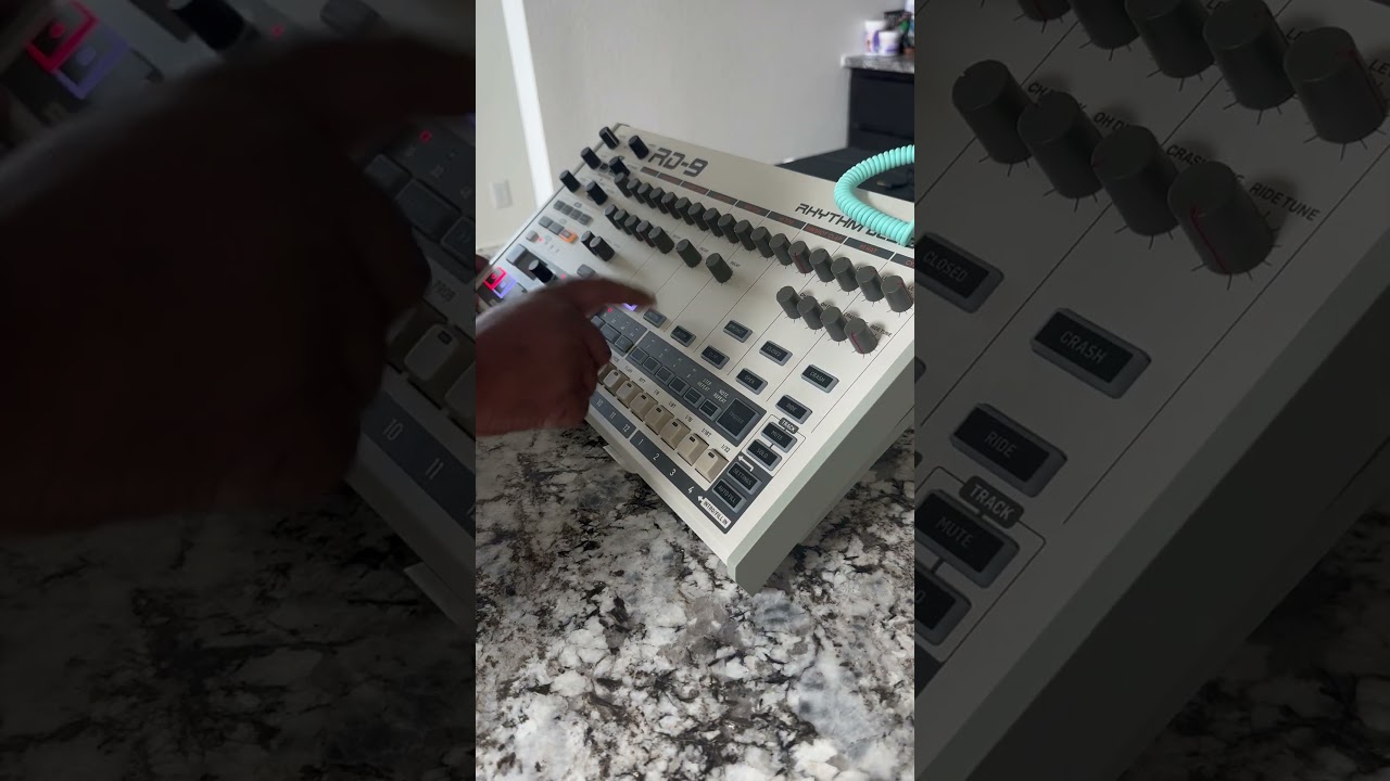 Modern Analog TR 909 drum source. #drums #drummachines #TR909 #RD9