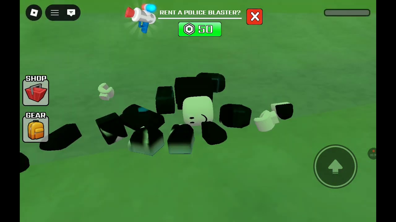 Playing papa pizza 🤣🤣 #roblox