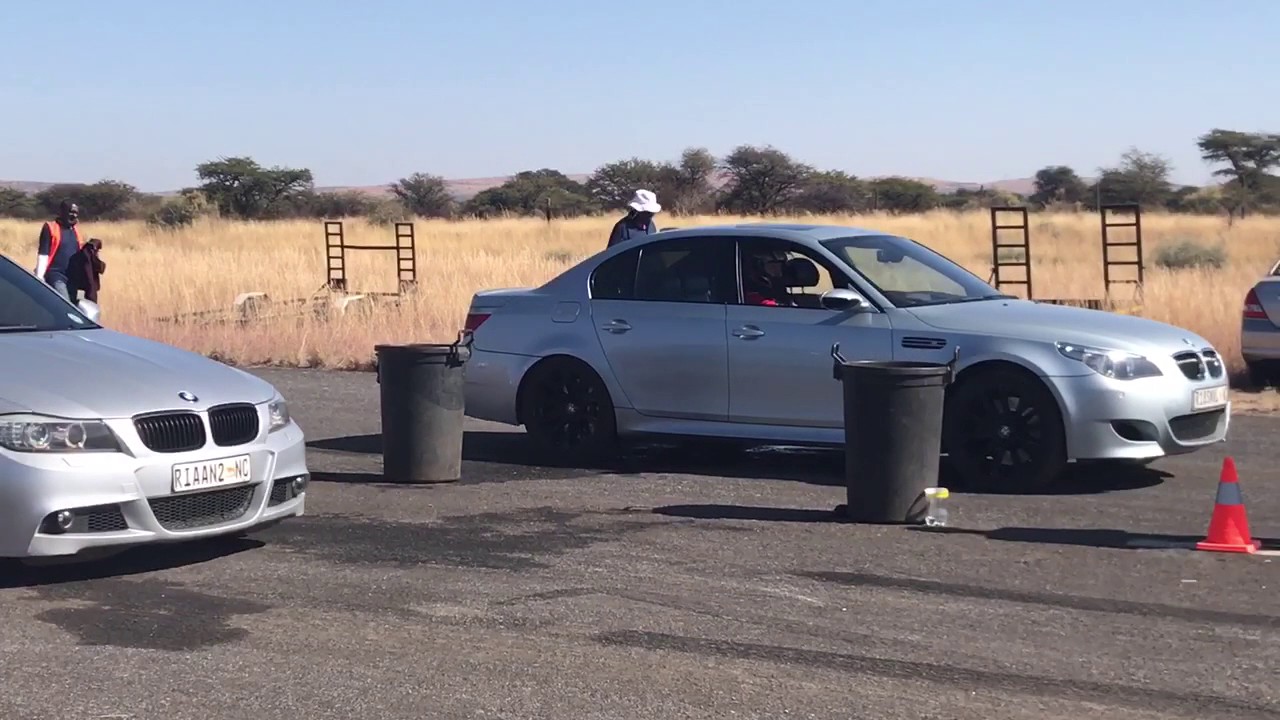 BMW M5 E60 vs BMW 335i e90