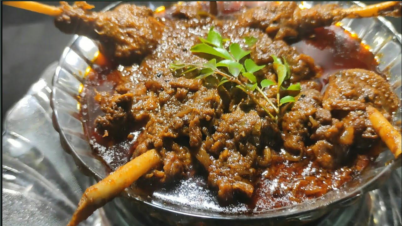 നാടൻ വറുത്തരച്ച താറാവ് കറി| Varutharacha Tharavu Curry |Recipe by Foodtube Thattukada