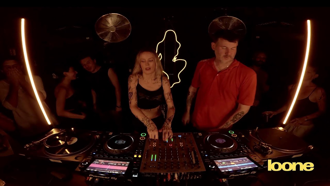 Loone LIVE x SEXYRECS w/ LAURE CROFT B2B MATRIXXMAN